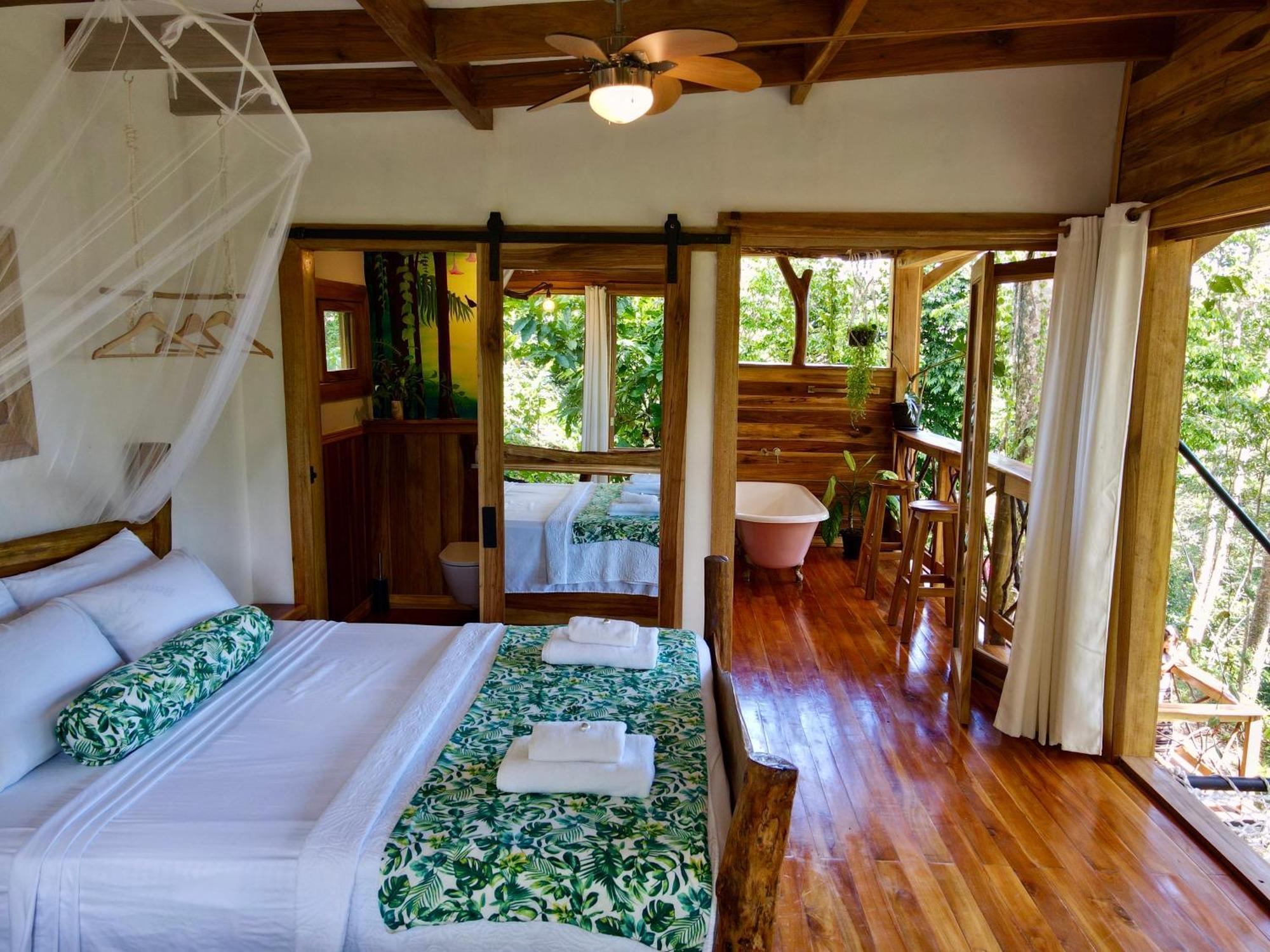 Villa Jungle Spirit Treehouse Cahuita Exterior foto