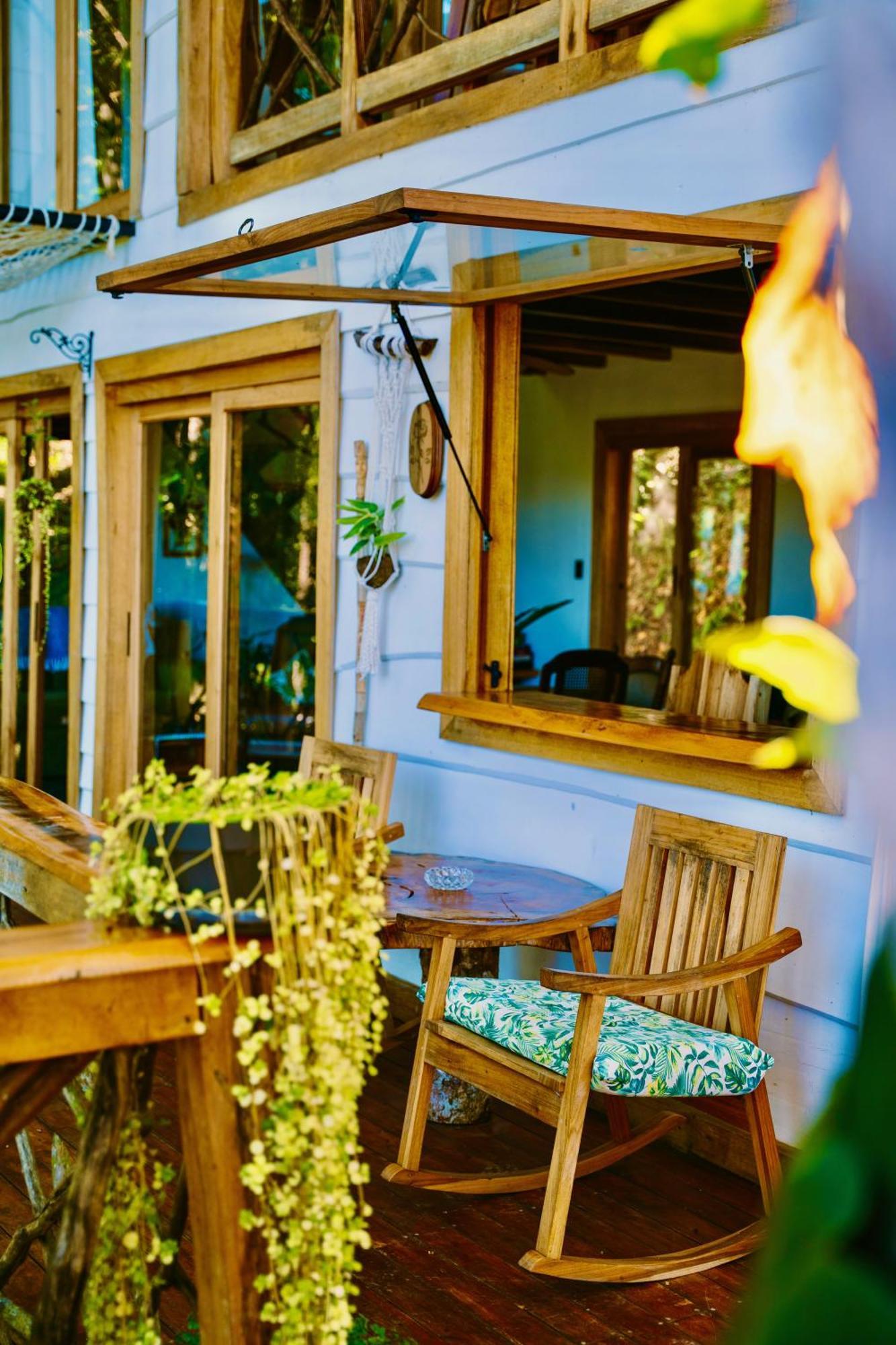 Villa Jungle Spirit Treehouse Cahuita Exterior foto